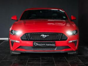 Ford Mustang 5.0 GT fastback - Image 2