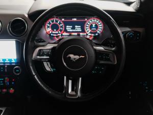 Ford Mustang 5.0 GT fastback - Image 5