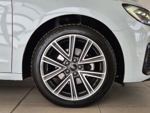 Audi A1 Sportback 30TFSI Advanced - Image 2