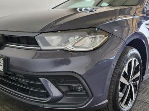 Volkswagen Polo hatch 1.0TSI Life auto - Image 10