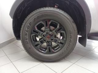 Nissan Navara 2.5DDTi double cab Pro-2X