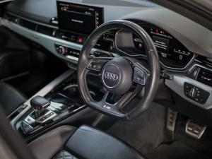 Audi S4 TFSI quattro - Image 11