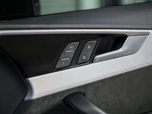 Audi S4 TFSI quattro - Image 26