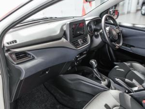 Toyota Starlet 1.5 XS auto - Image 7