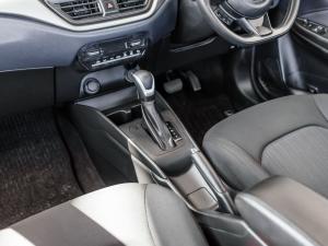 Toyota Starlet 1.5 XS auto - Image 9