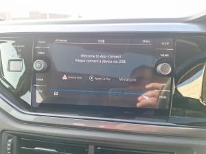 Volkswagen Polo hatch 1.0TSI Highline auto - Image 12