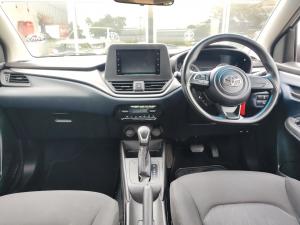 Toyota Starlet 1.5 XS auto - Image 6