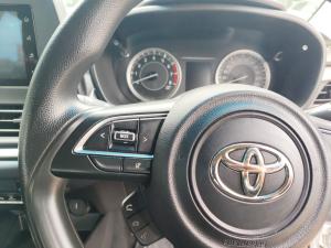 Toyota Starlet 1.5 XS auto - Image 9