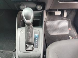 Toyota Starlet 1.5 XS auto - Image 12