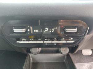 Toyota Starlet 1.5 XS auto - Image 15