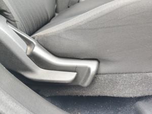 Toyota Starlet 1.5 XS auto - Image 18