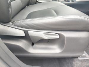 Toyota Corolla Cross 1.8 Hybrid XS - Image 18