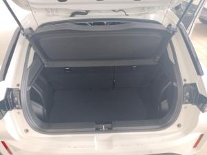 Toyota Starlet Cross 1.5 XR auto - Image 20