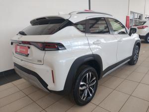 Toyota Starlet Cross 1.5 XR auto - Image 2