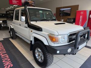 Toyota Land Cruiser 79 4.5D-4D V8 double cab LX - Image 1