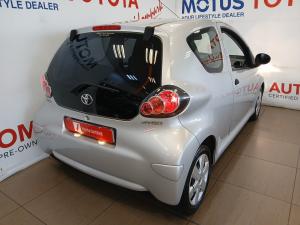 Toyota Aygo 3-door 1.0 Fresh - Image 2