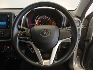 Toyota Vitz 1.0 XR auto - Image 8