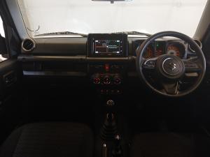 Suzuki Jimny 1.5 GLX AllGrip 3-door manual - Image 6