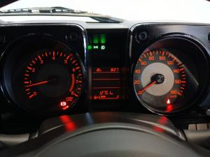 Suzuki Jimny 1.5 GLX AllGrip 3-door manual - Image 11