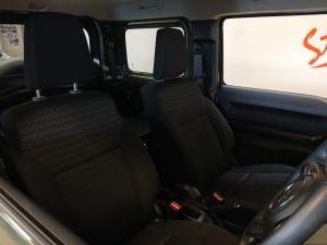 Suzuki Jimny 1.5 GLX AllGrip 3-door manual - Image 16