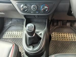 Hyundai Grand i10 1.0 Fluid - Image 10