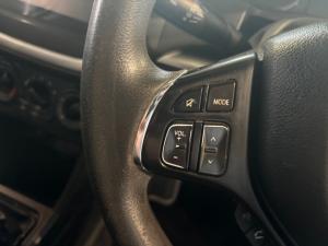 Toyota Urban Cruiser 1.5 Xi - Image 9