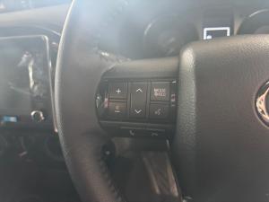 Toyota Hilux 2.8 GD-6 RB Legend 55 4X4 automaticE/CAB - Image 9