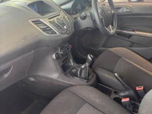 Ford Fiesta 1.4 Ambiente 5 Dr - Image 7