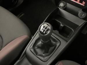 Toyota Starlet Cross 1.5Xs - Image 11