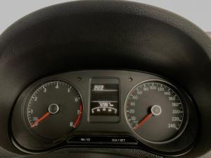 Volkswagen Polo Vivo 1.4 Trendline - Image 12