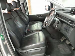 Hyundai Staria 2.2D Executive automatic - Image 11