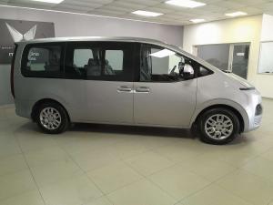 Hyundai Staria 2.2D Executive automatic - Image 6