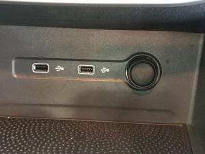 L D V T60 2.0D Bi-Turbo double cab Max Pro 4x4 auto - Image 23