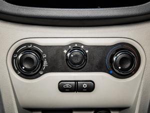 Tata Tiago 1.2 XT auto - Image 17