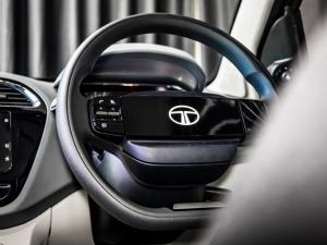 Tata Tiago 1.2 XT auto - Image 19