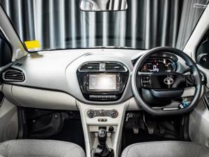 Tata Tiago 1.2 XT manual - Image 11
