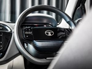 Tata Tiago 1.2 XT manual - Image 18