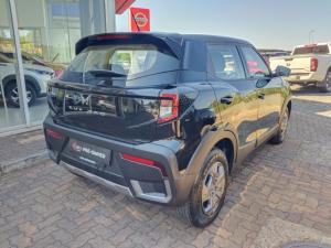 Mahindra XUV 3XO 1.2T MX2 auto - Image 3