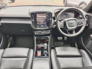 Volvo XC40 T4 R-Design - Image 6