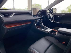 Toyota RAV4 2.5 Hybrid GX-R E-Four - Image 10