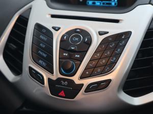 Ford EcoSport 1.5TDCi Titanium - Image 17