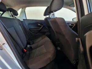 Volkswagen Polo Vivo hatch 1.6 Comfortline auto - Image 18