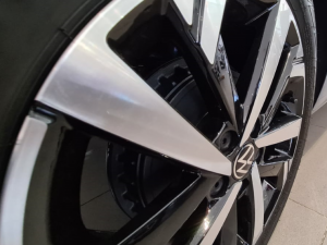 Volkswagen Polo hatch 1.0TSI Life auto - Image 14