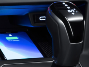 Volkswagen Polo hatch 1.0TSI Life auto - Image 2