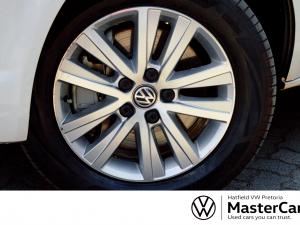 Volkswagen Caravelle 2.0BiTDI Highline 4Motion - Image 6