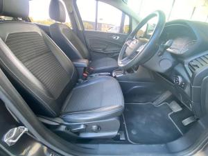 Ford EcoSport 1.0T Titanium auto - Image 12