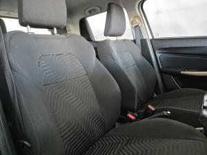 Suzuki Swift 1.2 GLX manual - Image 18