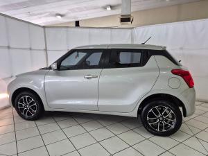 Suzuki Swift 1.2 GLX manual - Image 8