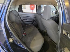 Suzuki Swift 1.2 GLX manual - Image 9