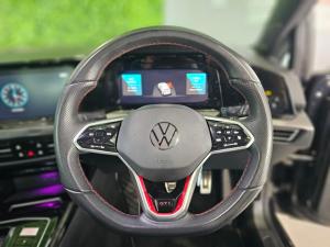 Volkswagen Golf GTI - Image 14